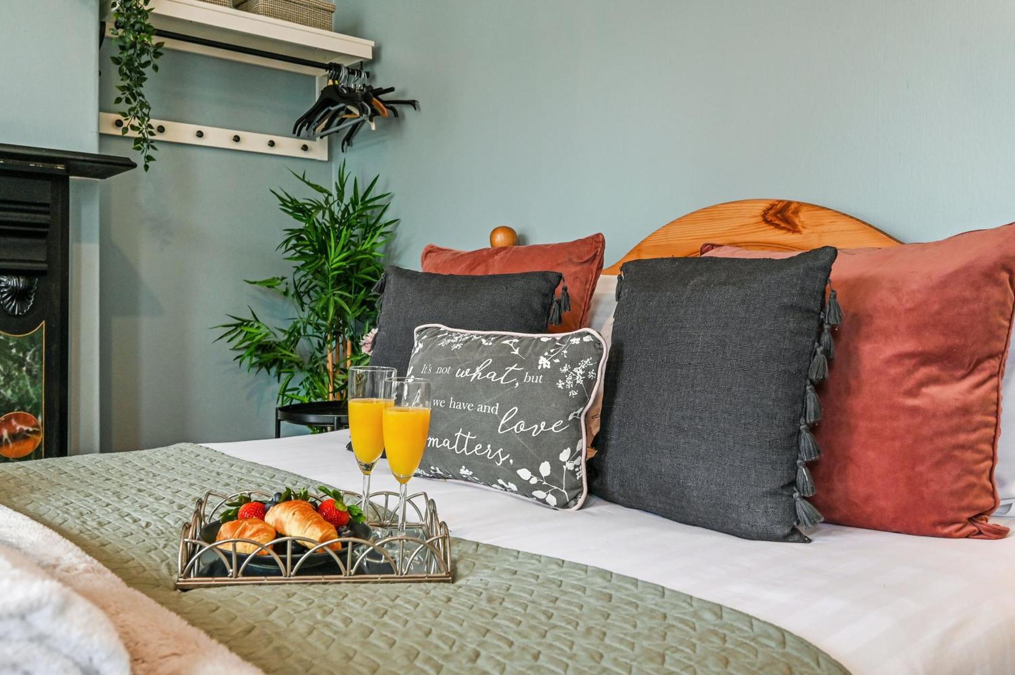 Villa Beautiful Townhouse, Great Location - Pet Friendly Cardiff Exterior foto