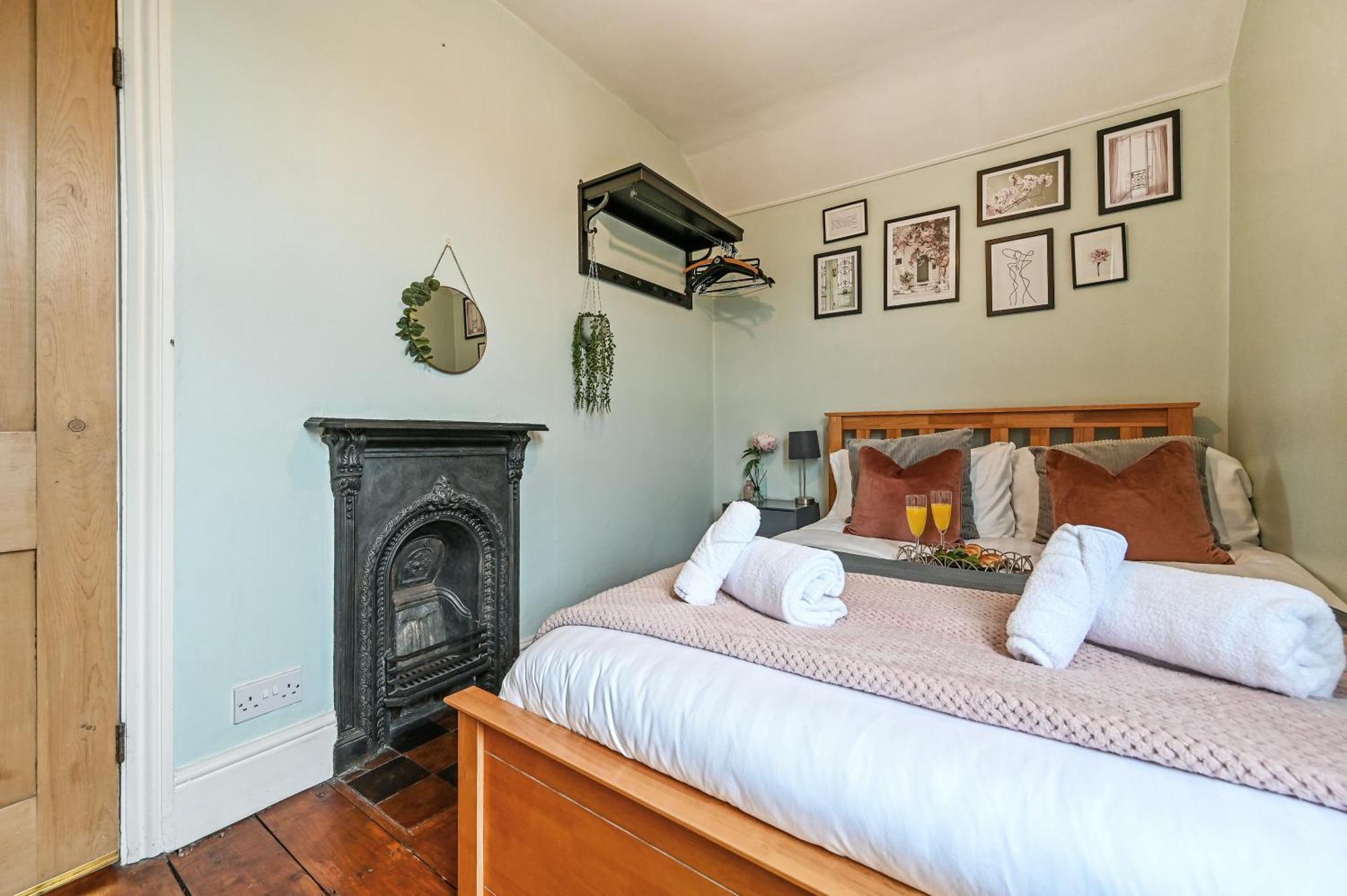 Villa Beautiful Townhouse, Great Location - Pet Friendly Cardiff Exterior foto